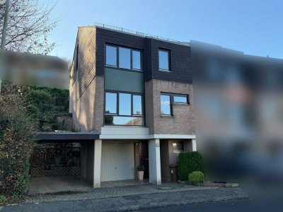 MANNELLA *Gestalten Sie sich Ihr Traumhaus.* Reiheneckhaus mit schönem Ausblick in Hennef Edgoven