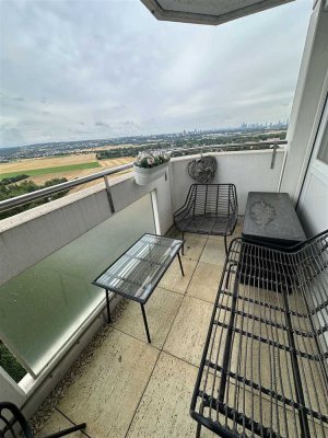 Hoher Wohncomfort, gepfl. Anl, Weitblick Taunuspanorama u. Skyline,  Balkon, TG, *bezugsfrei*