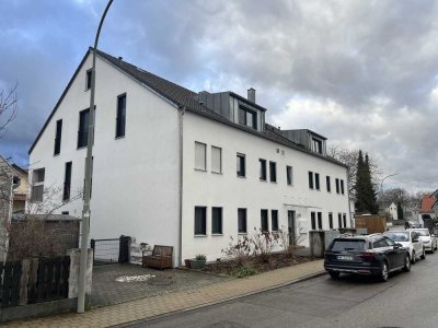 Exklusive, neuwertige 2-Zimmer-Wohnung mit geh. Innenausstattung mit Balkon in Ingolstadt/Gerolfing