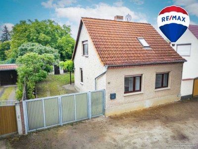 Ein Zuhause mit Möglichkeiten: Großes Grundstück für Ihre Ideen!