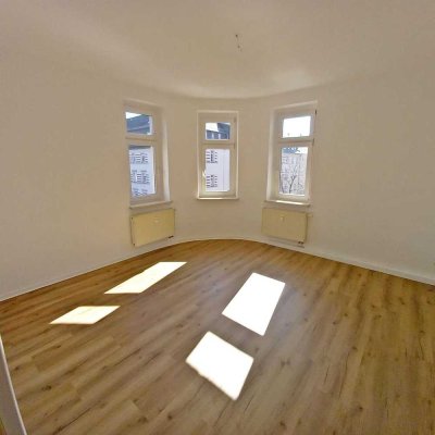 *** Sanierte 4-Raum-Wohnung für Familien in Chemnitz ***