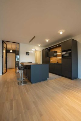 Design trifft Komfort – luxuriöse Wohnung mit Tiefgarage, Premiumküche & hochwertiger Teilmöblierung