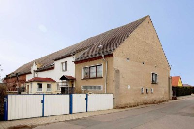 Reihenendhaus mit Potenzial zum Selbstausbau in Delitzsch