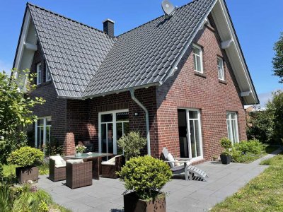 Schön und sicher leben. Neuwertiges Einfamilienhaus auf Langeoog.  Bj 2018  Provisionsfrei