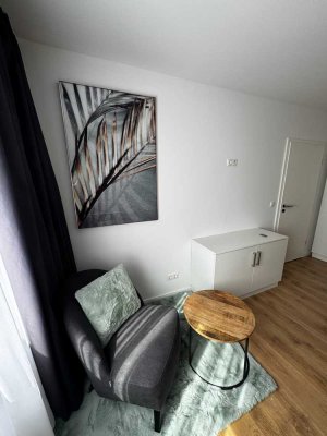 Schönes möbiliertes Zimmer in 2 er WG