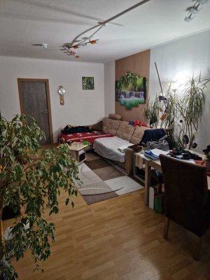 4 Zi.-Whg. im Grünen - WG geeignet