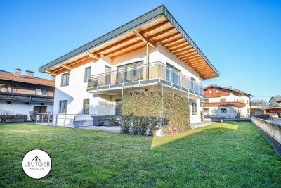 KUNDL – Neuwertiges Mehrfamilienhaus mit großzügigem Raumkonzept und vielseitigen Nutzungsmöglichkeiten