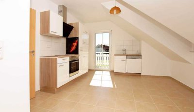 2.5 Zimmer DG ab 1.03.2026 in Fahrenzhausen-Nord