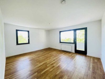 NEU*Erstbezug nach Teilsanierung*3-Zimmer-Wohnung*großer Balkon*Toplage*