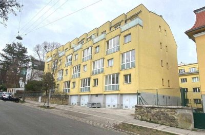 44 m2-1180 Provisionsfrei Cottageviertel Gartenseitig Ruhe- und Grünlage Singlewohnung