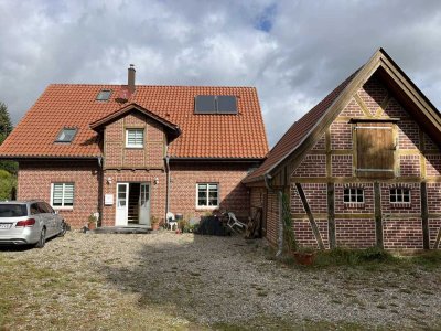 Idyllisches, ruhiges Wohnen im Einfamilienhaus  in Gutshofambiente, vor den Toren Kiels