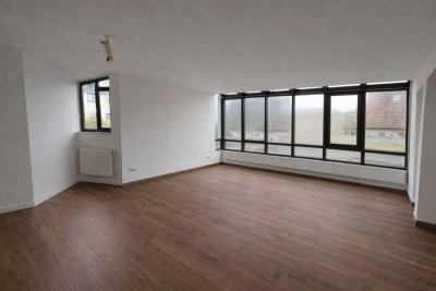 Frisch sanierte 2-Zimmer-Wohnung | 62 m² | EG | Balkon & Tiefgaragenstellplatz