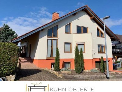 Helle Dachgeschosswohnung mit Loggia und Stellplatz