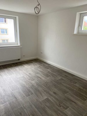 Schöne sanierte 4-Zimmer Wohnung in der Siedlung