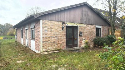 Achtung !!!! Provisionsfrei, Gemütlicher Bungalow, entkernt zur eigenen Gestaltung