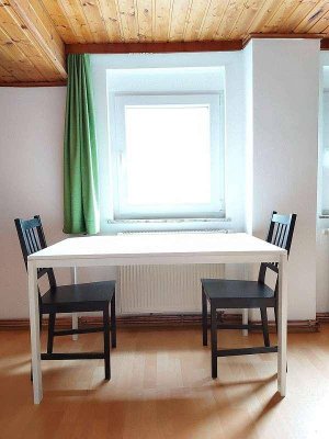 Kleine Wohnung, ideal als Zweitwohnsitz zum Studieren