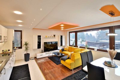 "Traumhaftes Zuhause: 3-Zimmerwohnung mit geräumiger Terrasse, tollem Ausblick und voll möbliert"