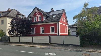 Einfamilienhaus mit Pool, Garagen &amp; großem Zukunftspotenzial in bester Leibnitzer Lage
