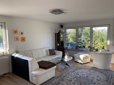 Charmante 3-Zimmer-Wohnung in ruhigem Dreiparteienhaus