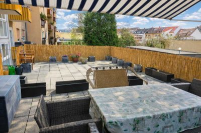 4- Zimmer Eigentumswohnung mit großer Dachterrasse, in MA -Neckarau