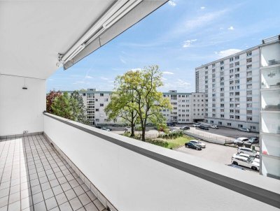 GUT GESCHNITTENE 3 ZIMMER WOHNUNG MIT SONNIGER LOGGIA | BARRIEREFREI