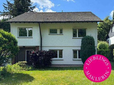 Freistehendes Einfamilienhaus in Pech mit Blick ins Grüne – viel Platz, sofort bezugsfertig