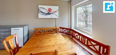 Sonnige Etagenwohnung mit Balkon und Parkplatz !