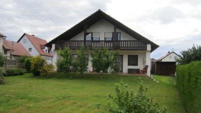 Stilvolle 4-Zimmer-Dachgeschosswohnung mit großem Balkon