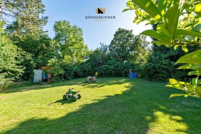 Privates Idyll auf 1.600 m² – Mehrfamilienhaus mit Garagen, Stellplätzen & viel Potenzial