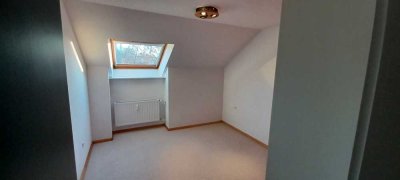 Großzügige 112 m² Maisonettewohnung in Diedorf