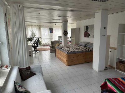 Helle, vollmöblierte 1-Zimmer Wohnung im EG in Darmstadt-Eberstadt