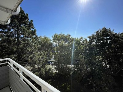 Von Privat: Große lichtdurchflutete 3,5 ZKB + neue Küche