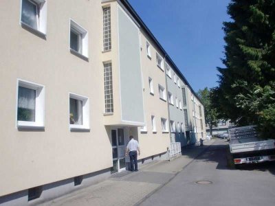 Möbel rein und fertig ! schöne 3 1/2-Raum in Scholven !