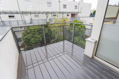 Wohnen auf zwei Ebenen - 4 Zimmer Maisonette EIGENTUMSWOHNUNG in 1220 Wien - kernsaniert und provisionsfrei!