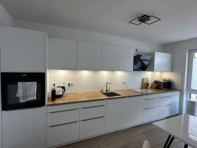 Lichtdurchflutete Penthouse Wohnung mit großer Terrasse