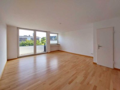 Lichtdurchflutete 3-Zimmer-Maisonette-Wohnung mit Balkon, EBK und Garage in Düsseldorf