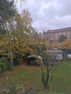 Umzugsbonus: Helle 2-Zimmer-Wohnung in Zweibrücken mit Gartenblick