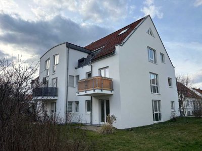 * frisch renovierte und ruhig gelegene 2-Zimmer-Terrassenwohnung in idyllischer Lage *