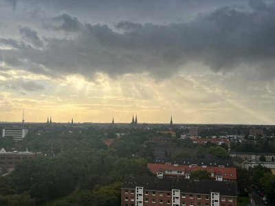 Exklusive 5-Zimmer-Penthouse-Wohnung mit gehobener Innenausstattung im 13. Stock