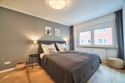 München,  Schwanthalerstraße., neue, vollmöblierte 2-Zi., Südbalkon, 2 OG re.
