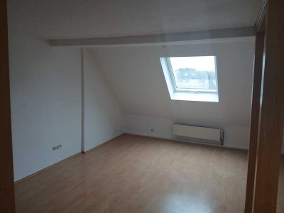 Uninähe/Technoparknähe: Ruhige 2,5-Zimmer Wohnung im 2. OG in Dortmund-Oberdorstfeld
