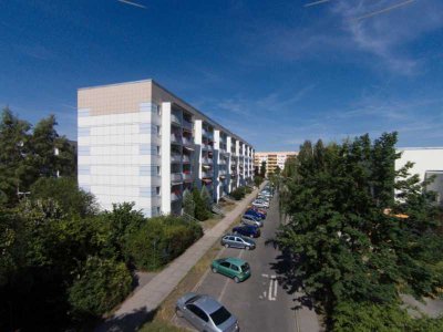 Familienwohnung mit Balkon und Einbauküche in Seenähe!