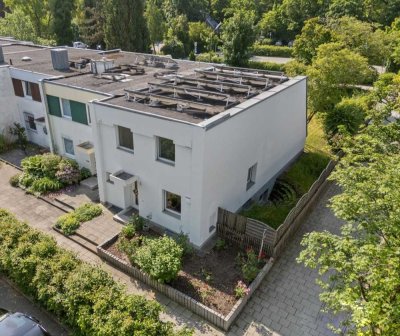 Sofort frei! Schönes Eckhaus mit PV und Garage! Provisionsfrei!