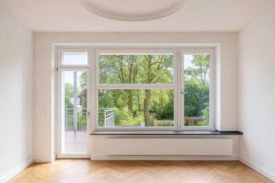 Klassischer Altbau mit Blick ins Grüne