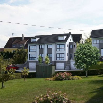 DESIGN - RAUM - LICHT - Neubau DHH auf höchstem Niveau