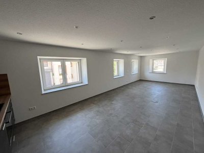 2-Zimmer Wohnung (Erstbezug) zzgl. NK, EBK, Garage in Bachheim zu vermieten