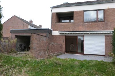 Reihenendhaus mit viel Potential in Tönisvorst 2