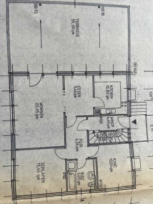 Attraktive und gepflegte 4-Zimmer-Wohnung mit geh. Innenausstattung mit Balkon und EBK