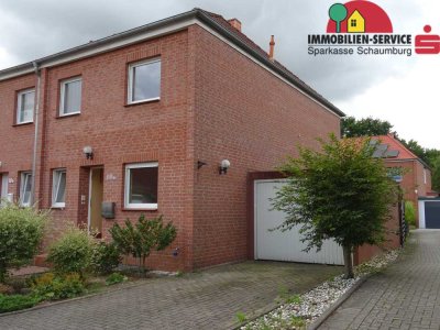Doppelhaushälfte mit Vollkeller und Garage
