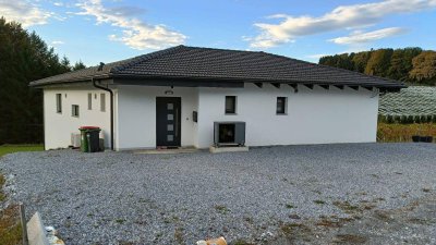 Neubau Bungalow mit wunderschönem Aussicht